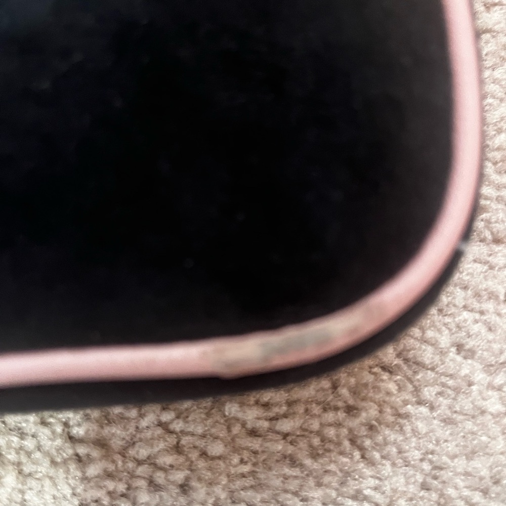 Juicy couture black velour and pink cross body with strap - Picture 4 of 9